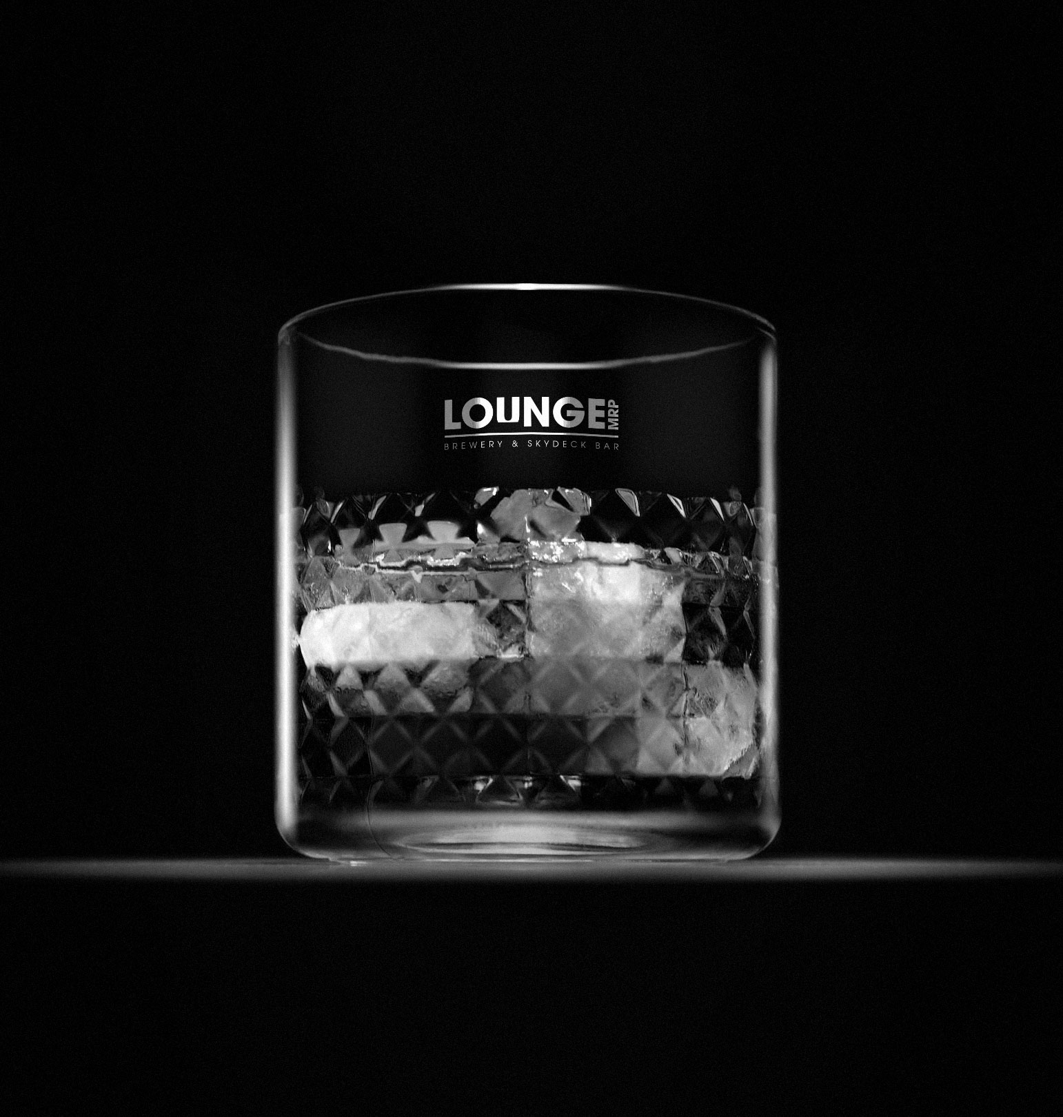 Artmadein__Logo-IDENTITY__Lounge